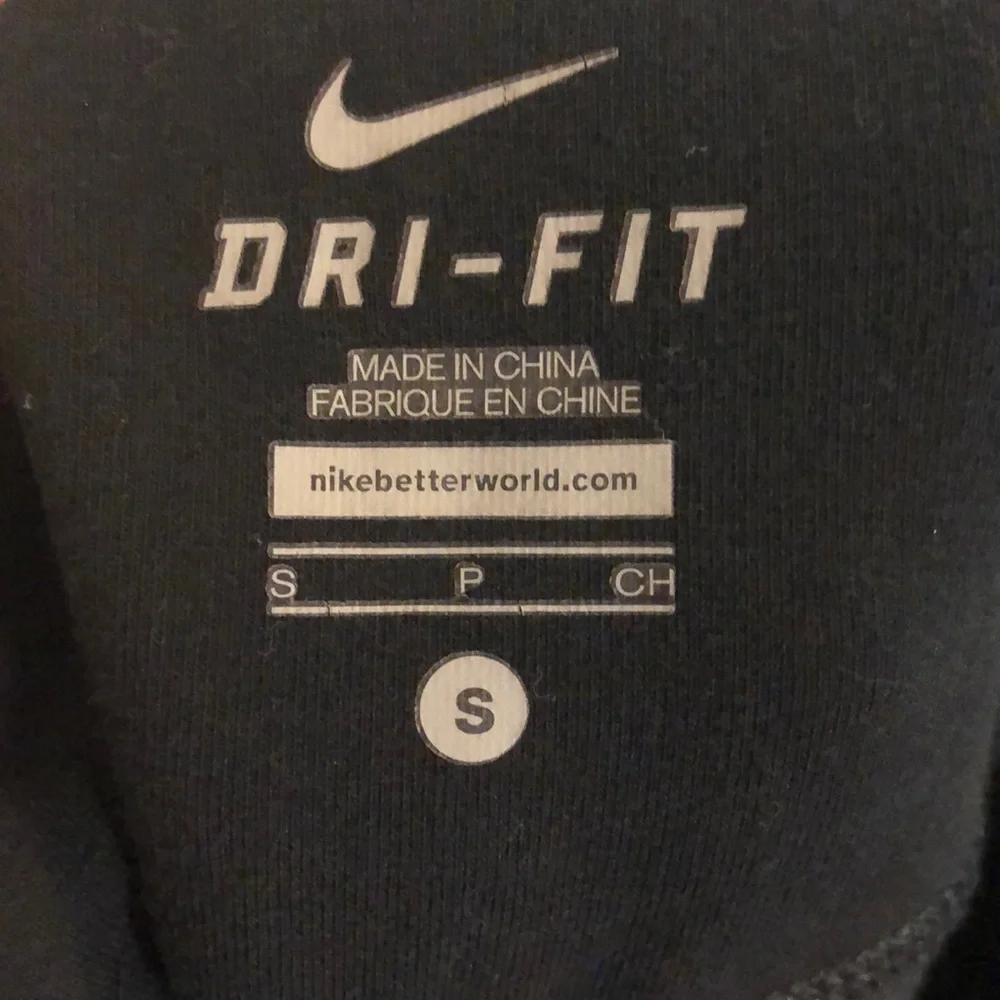Nike dri-fit capri - Picture 4 of 6